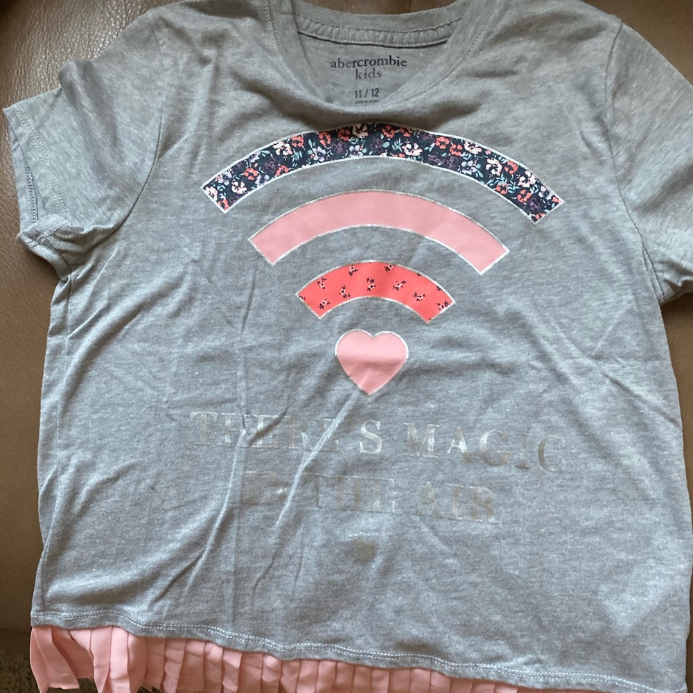 Girls t-shirt